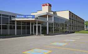 Travelodge By Wyndham Richmond Hill